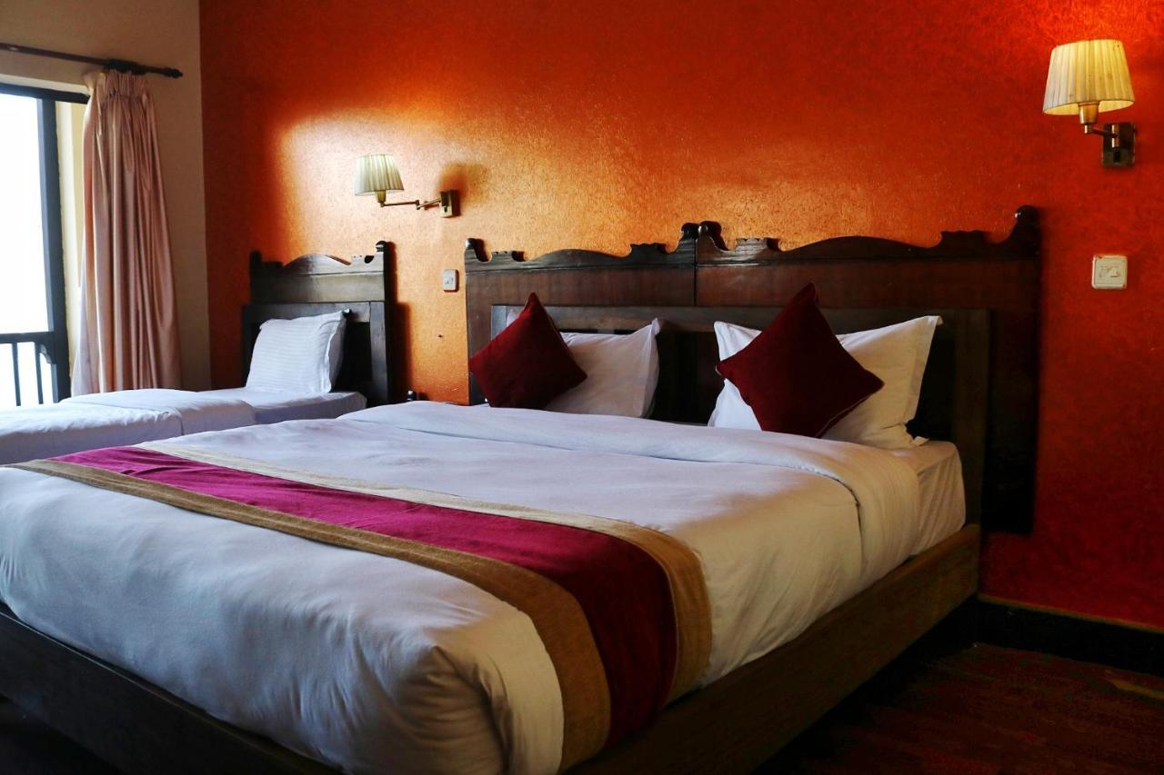 Hotel Chautari Pvt Ltd 纳加阔特 外观 照片