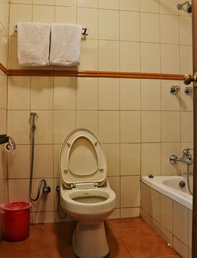 Hotel Chautari Pvt Ltd 纳加阔特 外观 照片