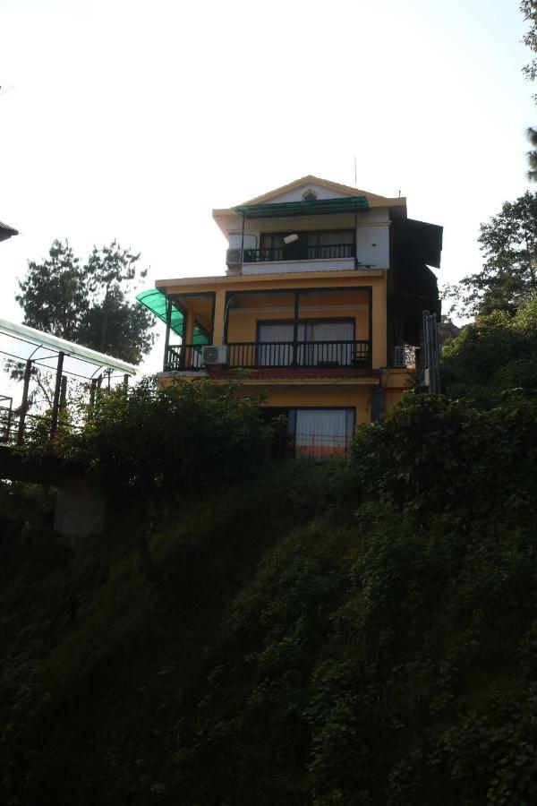Hotel Chautari Pvt Ltd 纳加阔特 外观 照片